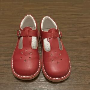L’Amour Classic Leather T-Strap Mary Jane in Red, size 12